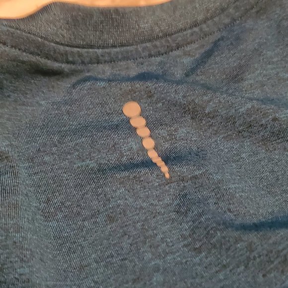 Atheltic works tealish tank - Picture 8 of 8